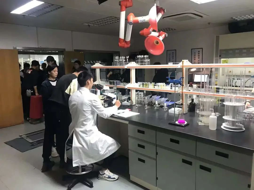 今晚开播！这部大热电视剧，“产自”临平！