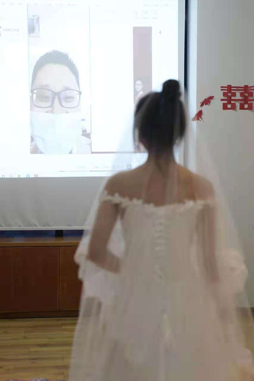 浙江衢州：一场特别的“疫”线“云婚礼”