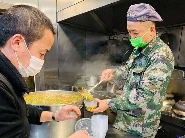 暖胃又暖心，杭州临安这场爱心夜宵“接力赛”被点赞！