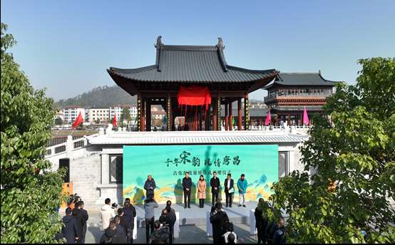 驻足“东坡廊桥”，感受“千年唐昌”