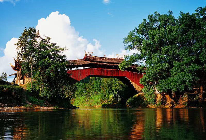 金字招牌 温州唯一 泰顺廊桥-氡泉旅游度假区升格“国字号” 金字招牌 温州唯一 泰顺廊桥-氡泉旅游度假区升格“国字号”