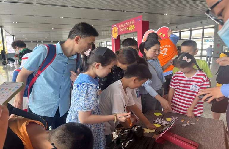 宁杭高铁开通运营十年,穿梭在“绿水青山”间的变迁!