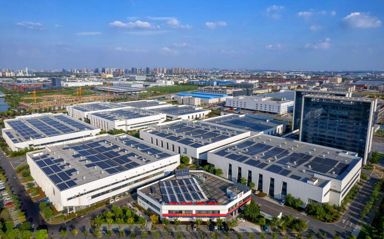 《光伏小镇》施漫莎 15857366418