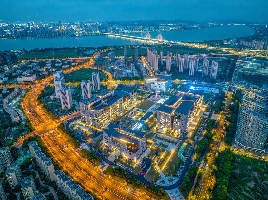浙江文化新地标之江文化中心启用