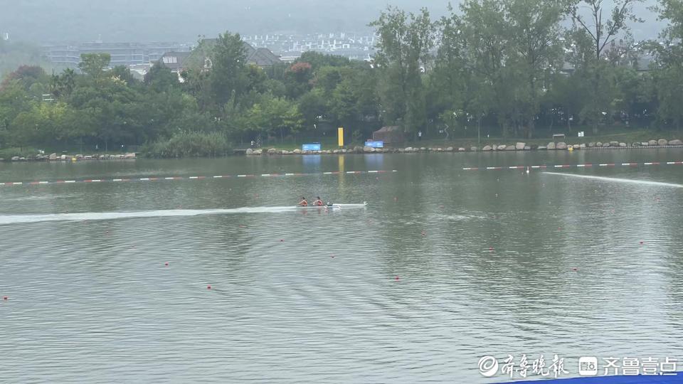 首金，中国的！杭州亚运会第一金牌日，赛艇姐妹花夺得冠军