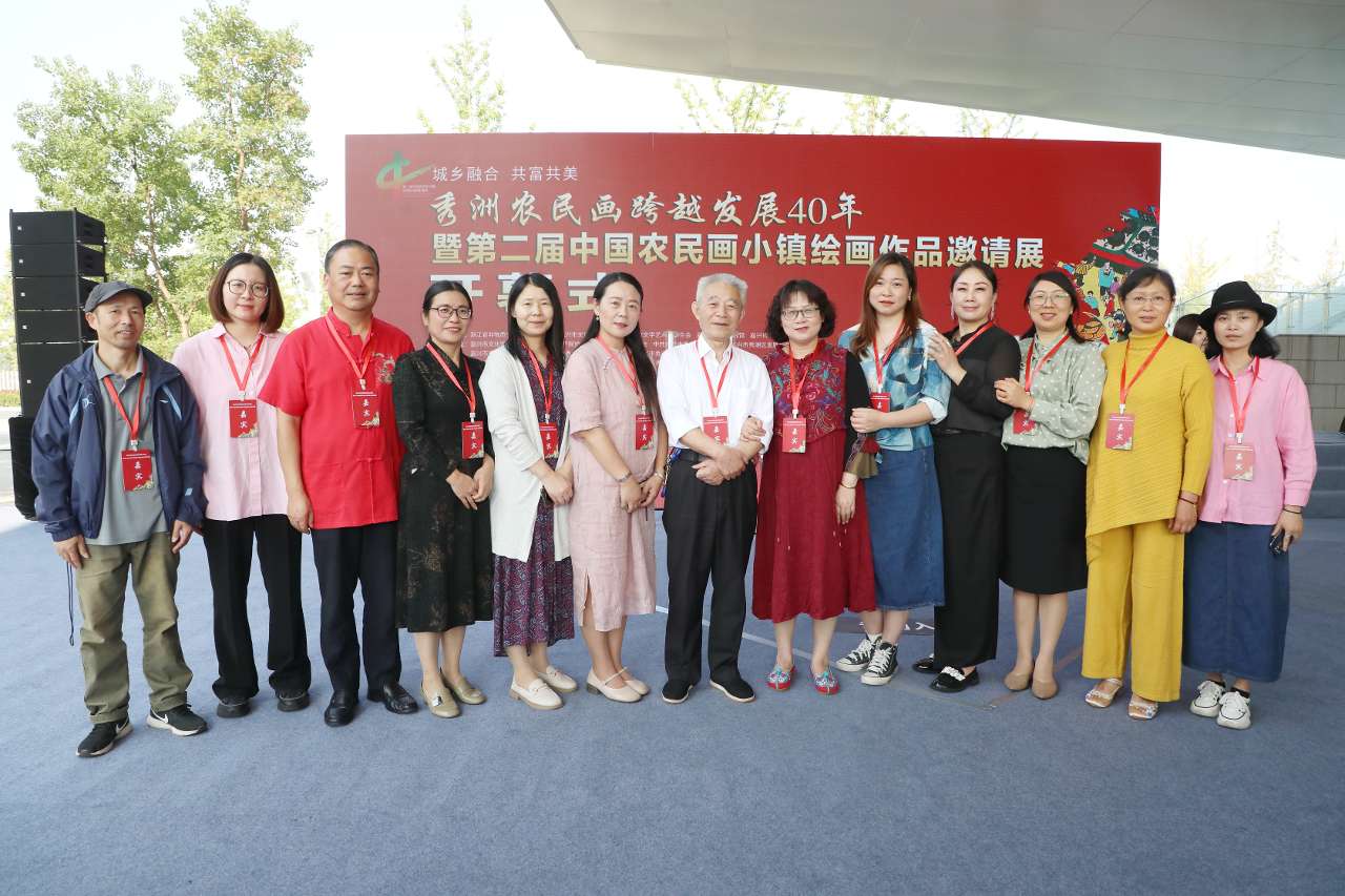 浙江嘉兴秀洲农民画扎根时代沃土定格乡村幸福