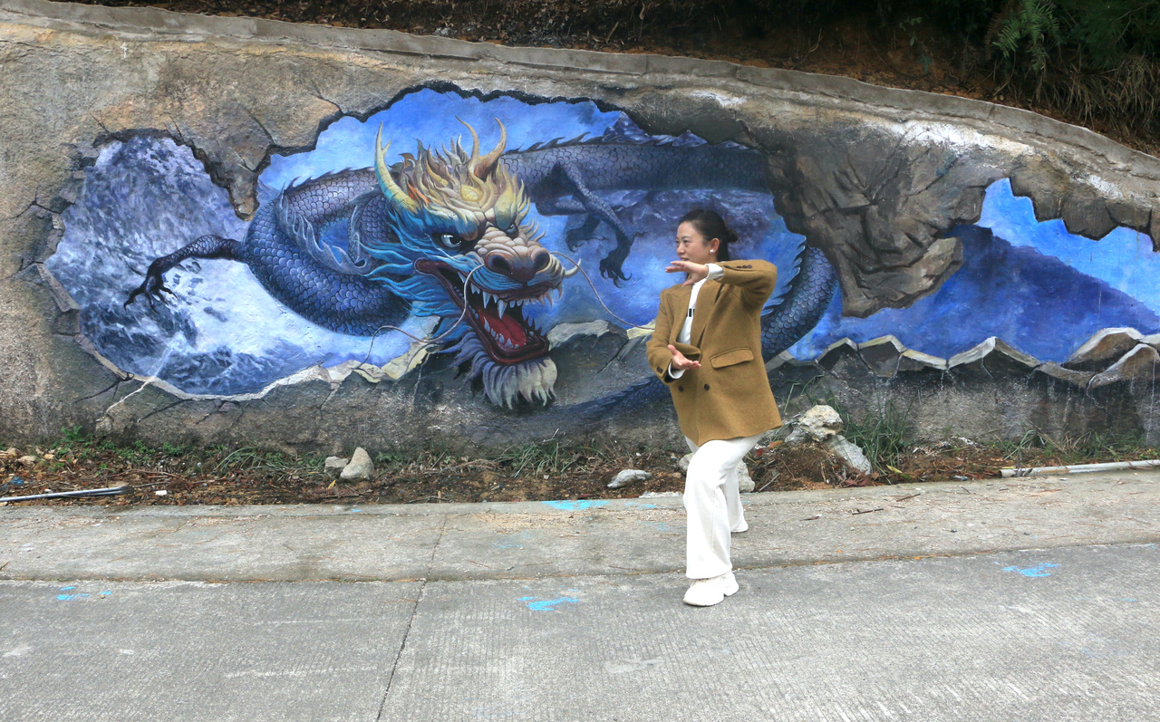 悟空壁画带火乡村游 《黑神话：悟空》旋风刮进黄岩小山村