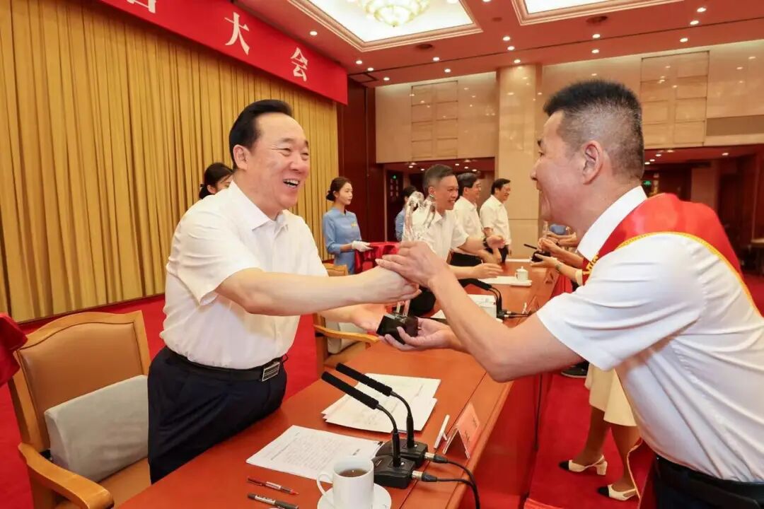 构建现代慈善组织体系 不断擦亮“善行浙江”金名片