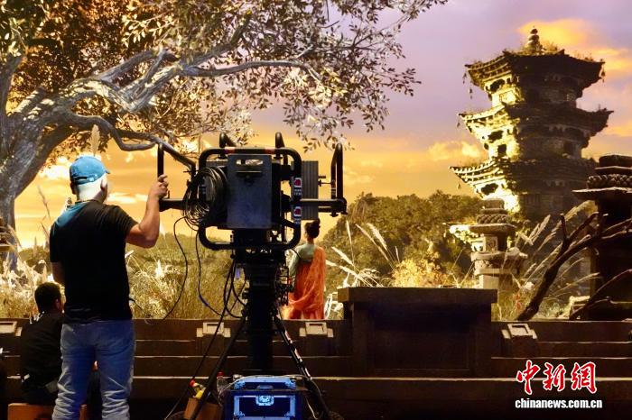 探访浙江横店虚拟摄影棚:虚实场景无缝衔接