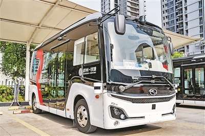 线上预约，免费乘坐！浙江杭州持证载客自动驾驶公交试运行