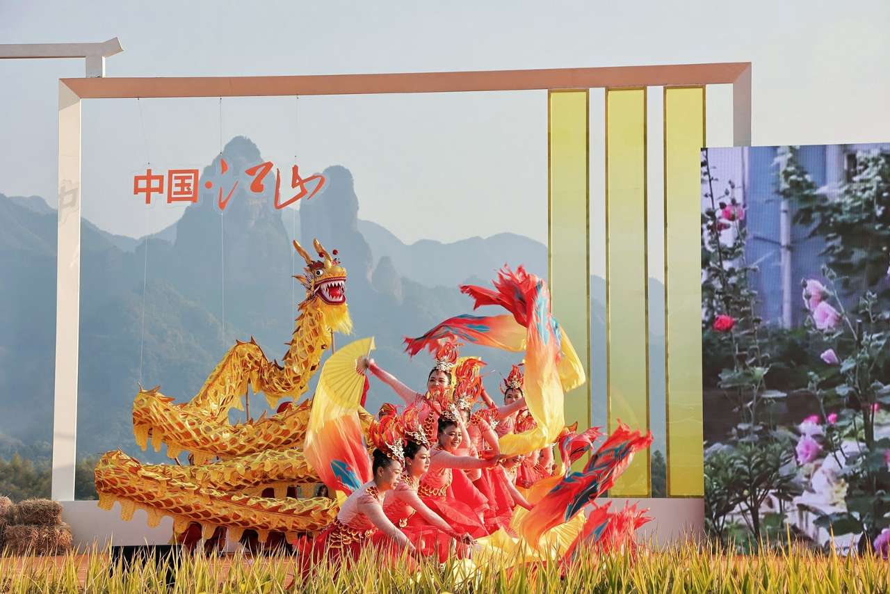 村歌嘹亮!浙江江山:村歌大赛润乡风火出圈 2