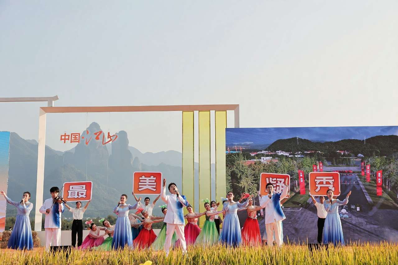 村歌嘹亮!浙江江山:村歌大赛润乡风火出圈 11
