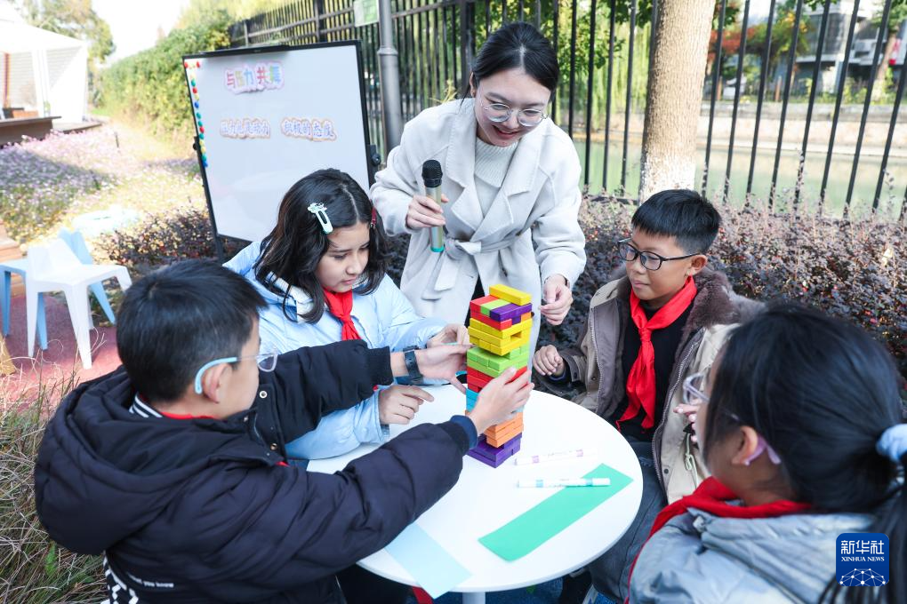 浙江嘉兴：校园心理课程帮助青少年身心健康成长