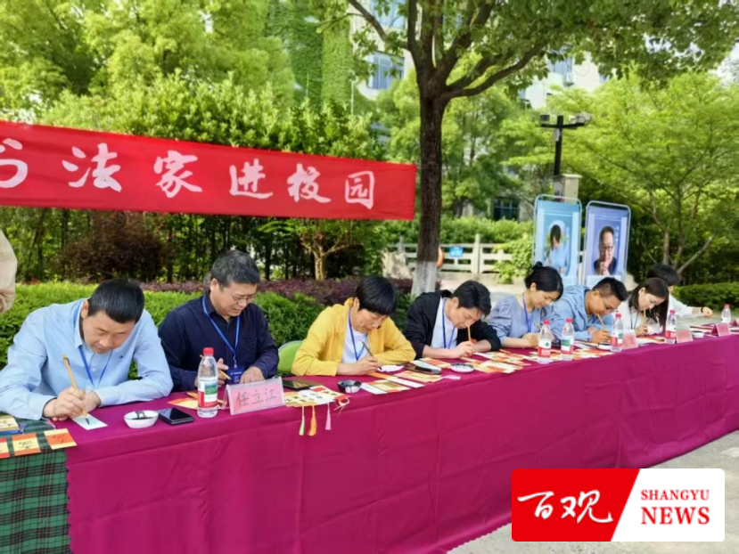 当母亲节遇上伙伴节：大班萌娃探秘小学成长密码……