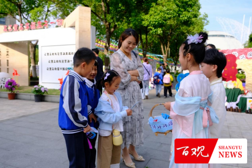 当母亲节遇上伙伴节：大班萌娃探秘小学成长密码……