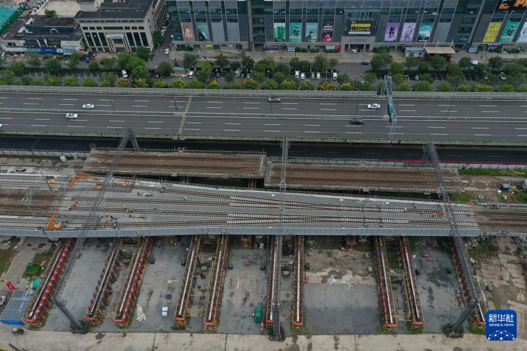 浙江：人工智能技术应用于铁路高架桥“移旧换新”