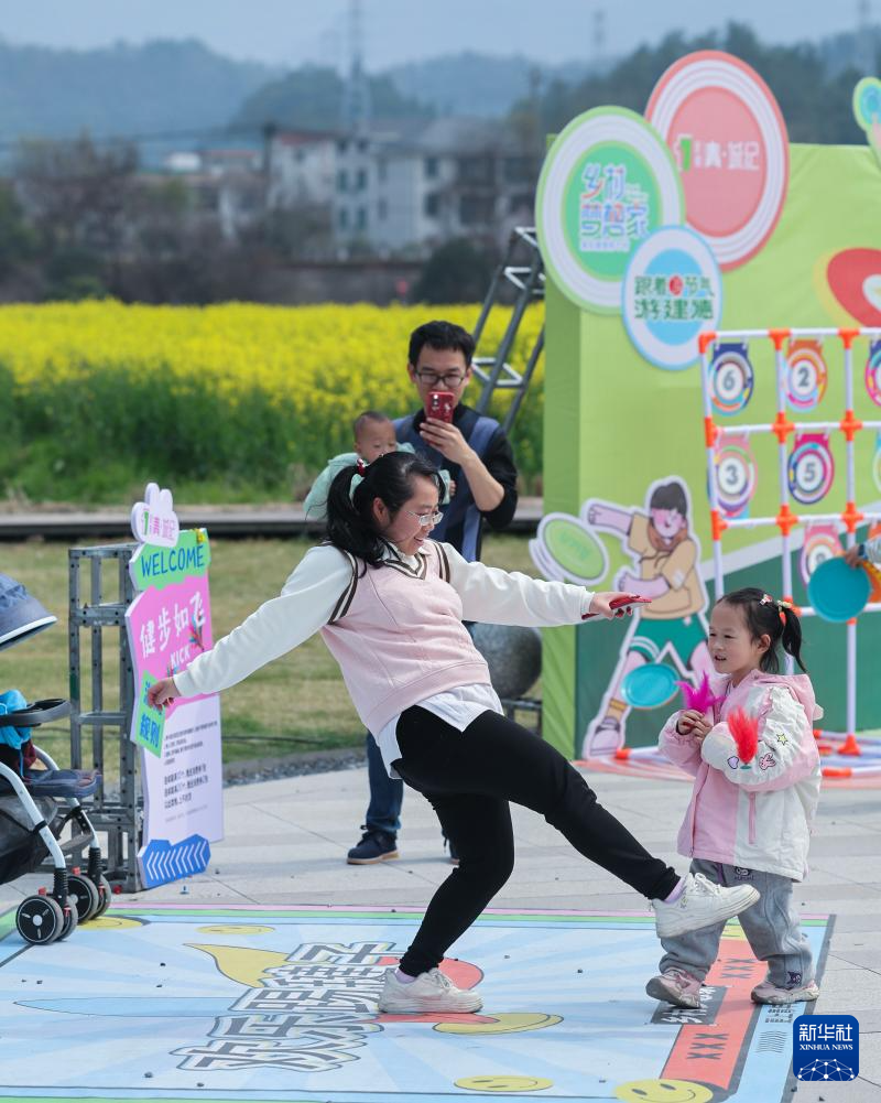浙江建德:“以花为媒”释放“春日经济”消费新活力